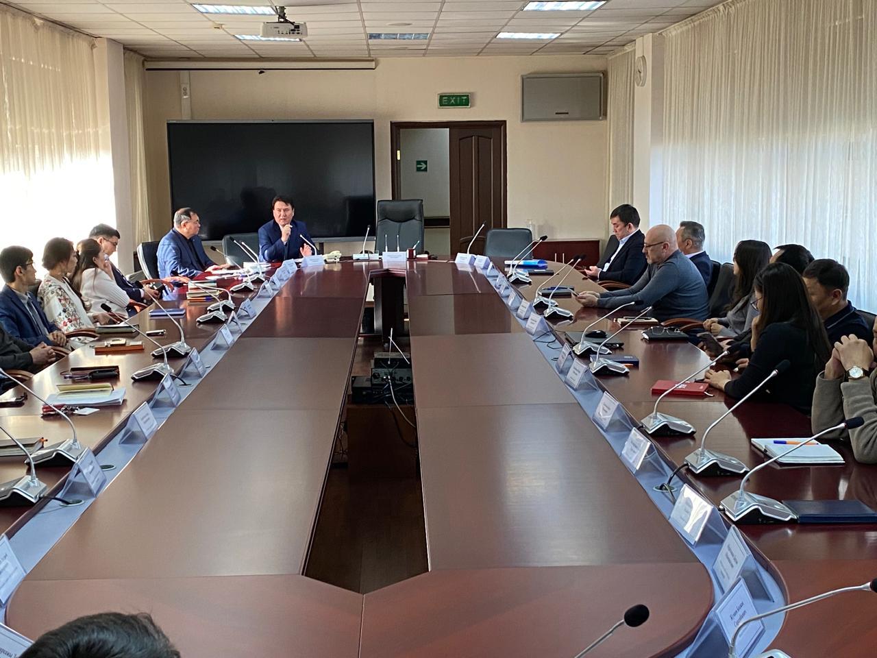 antikorrupcionnaia-kultura-i-sluzebnaia-etika-v-metropolitene-almaty-prosel-seminar